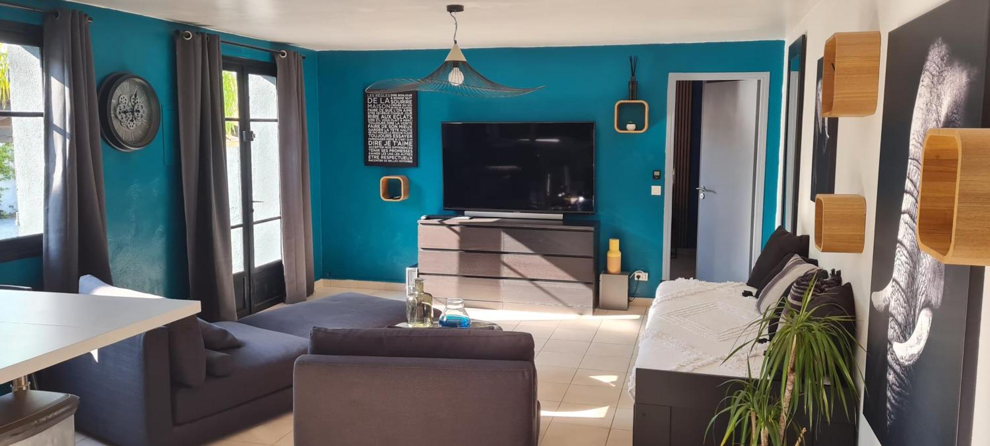 Contemporary House With Sea View * Antibes